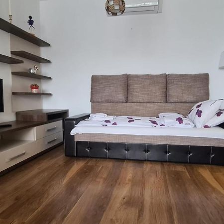 Apartament Mirubias Brasov Exterior photo